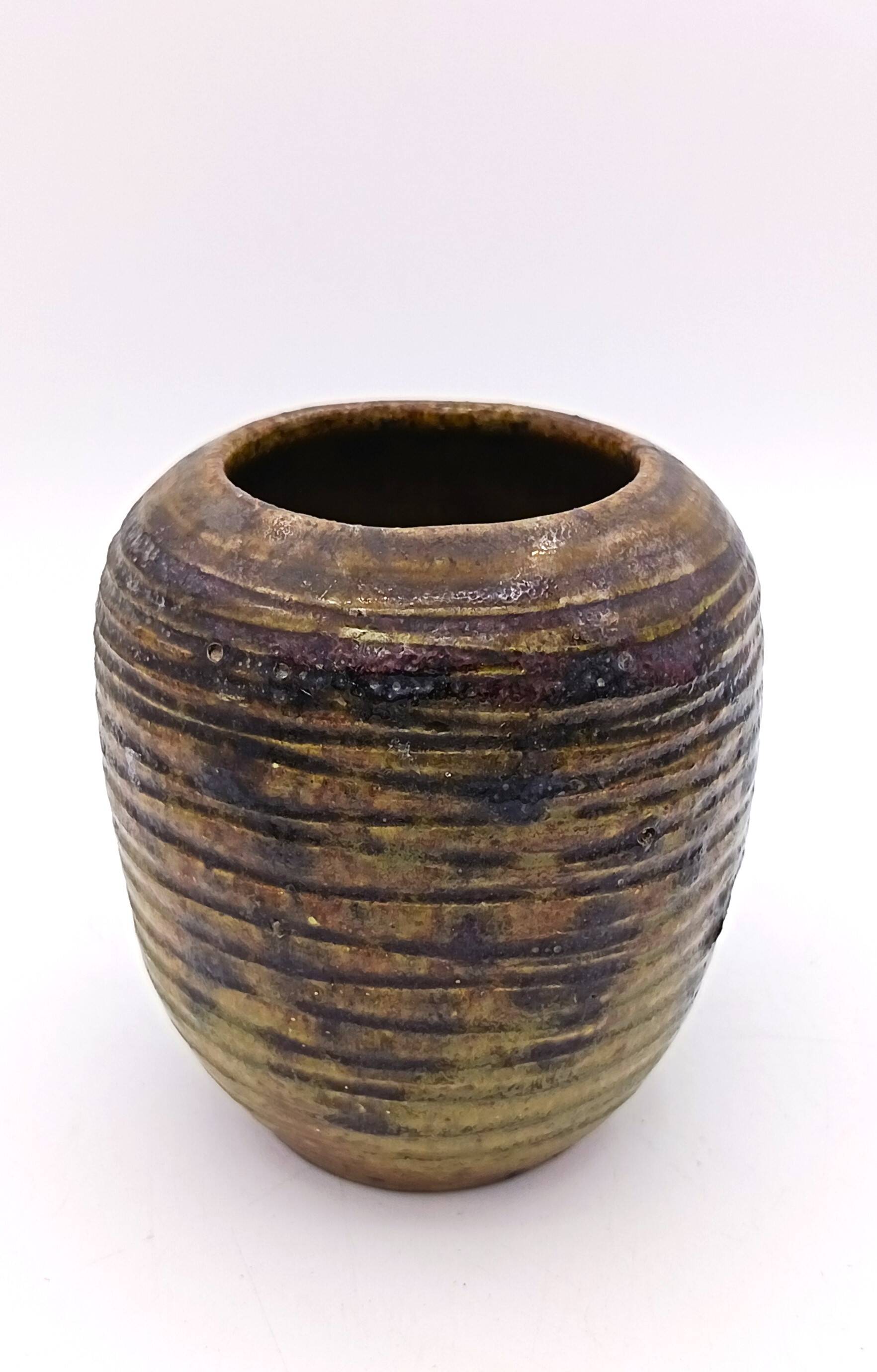 Vase en grès signé Eugène Lion ,Puisaye
