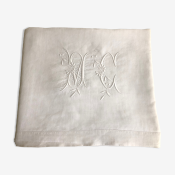 Drap en fil monogramme MC