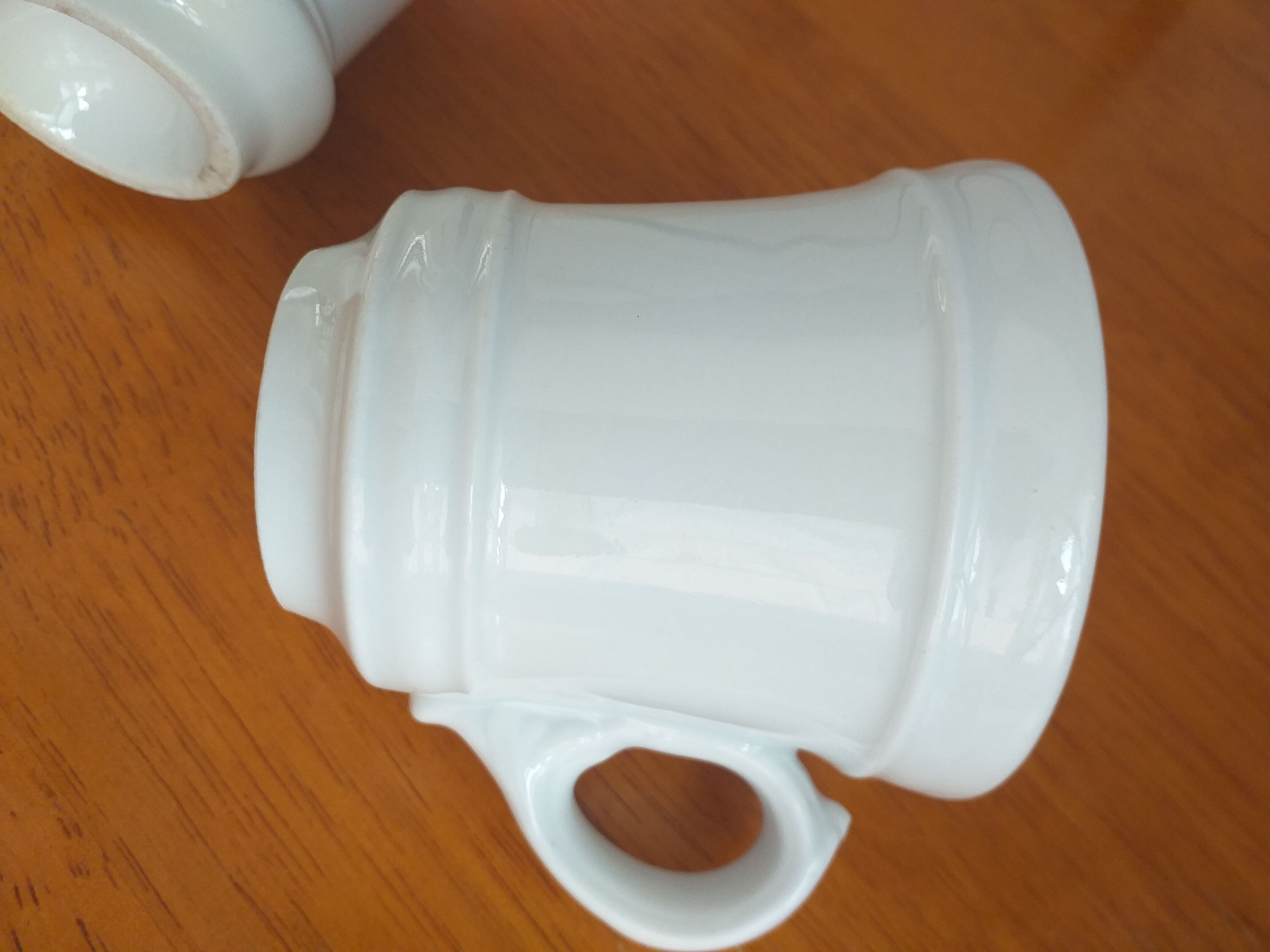 White porcelain fires