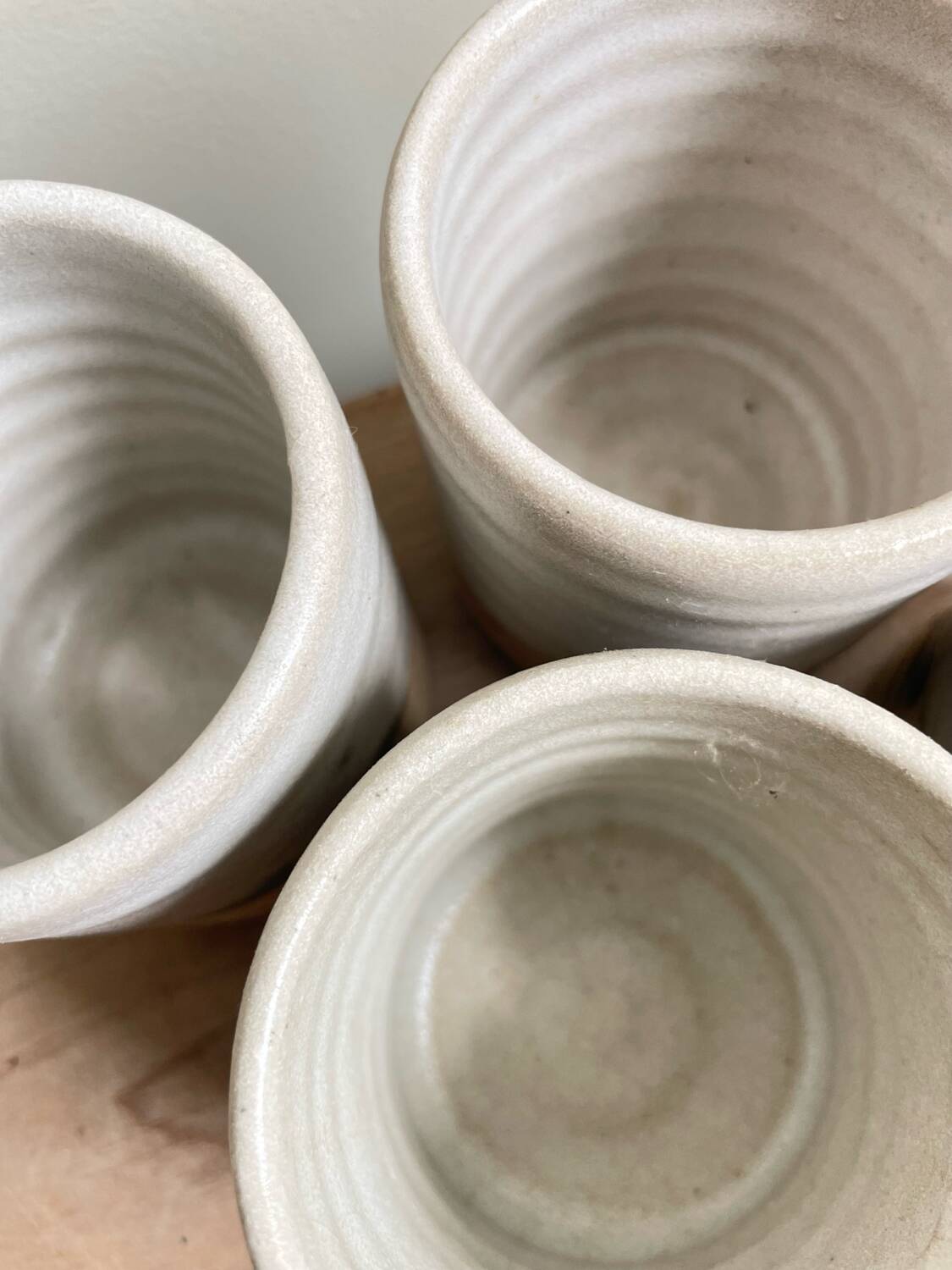 4 cups of the Colombe Vallauris