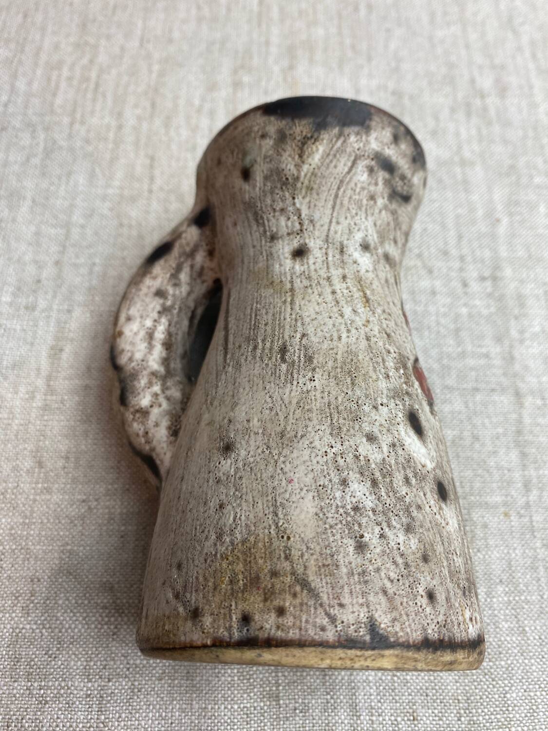 La Roue Vallauris ceramic mug and pitcher