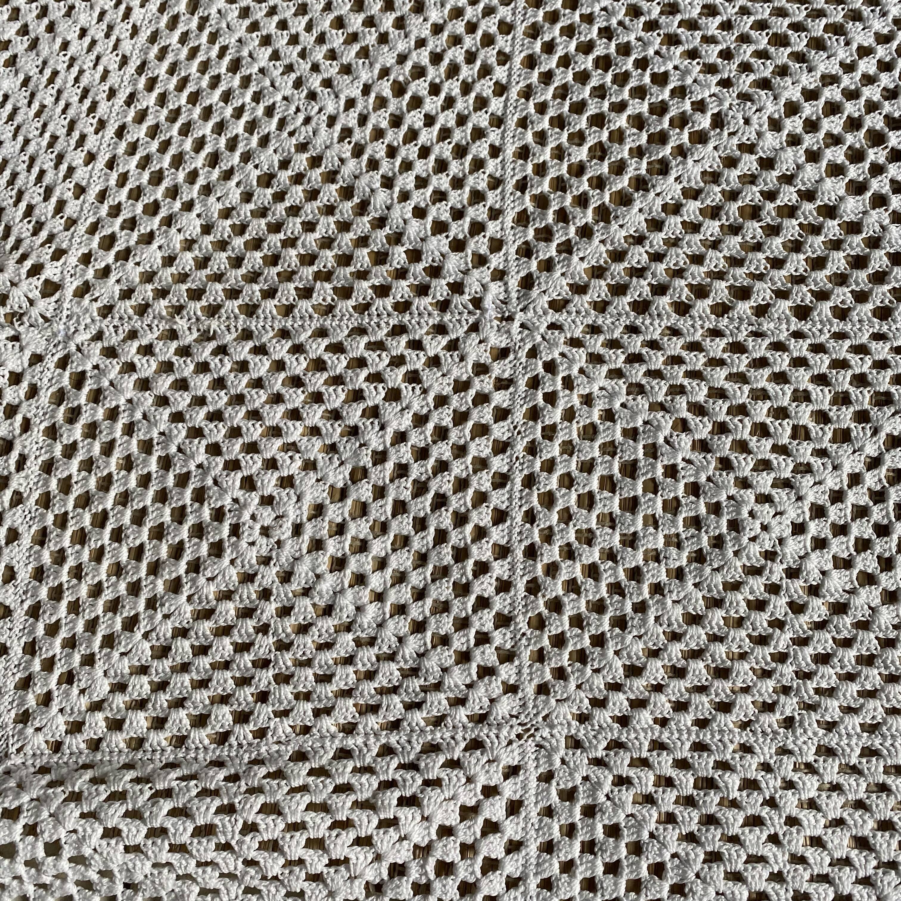 Vintage crochet bed top