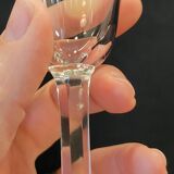 6 anciennes flûtes à champagne en cristal taillé