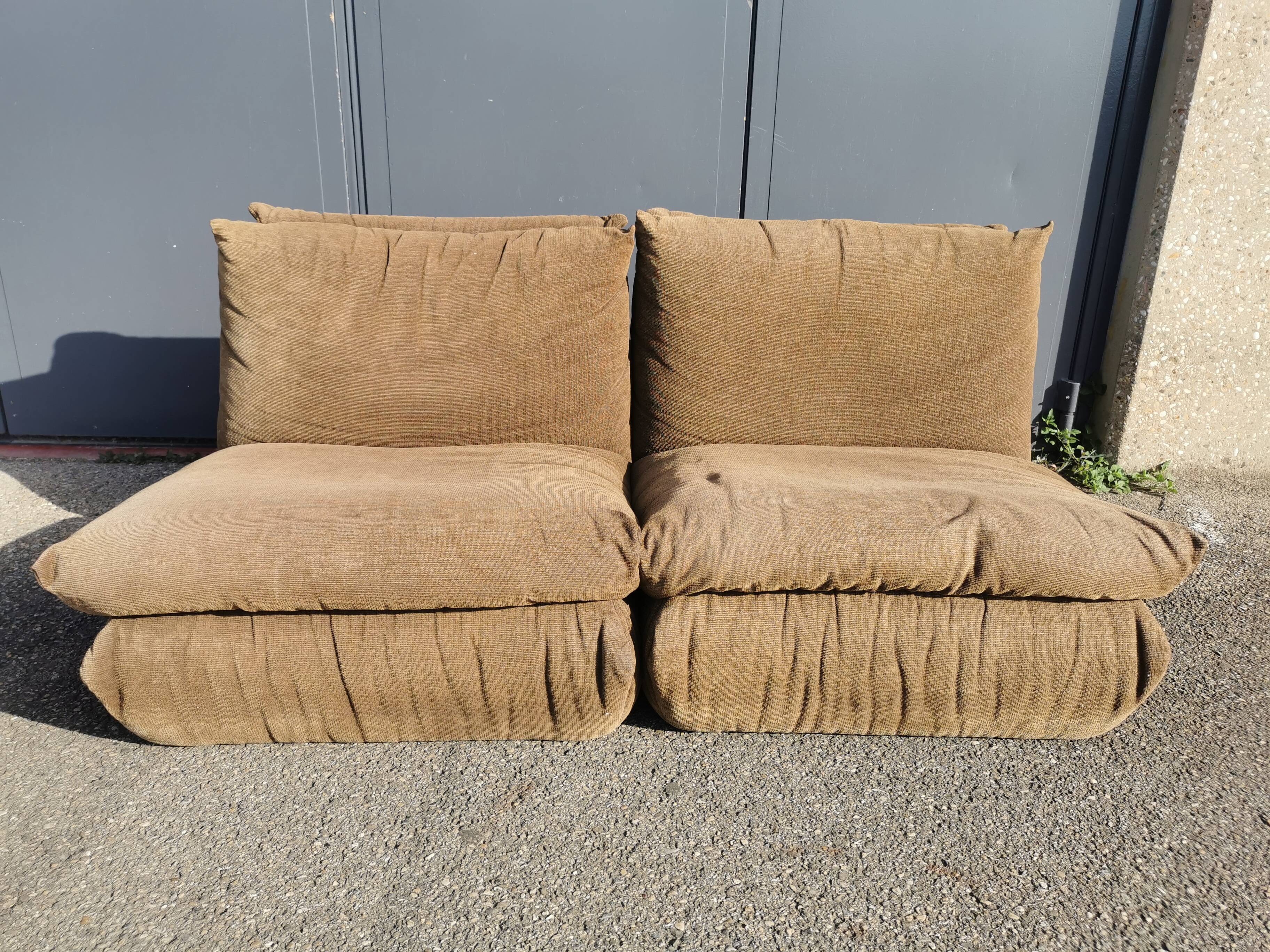 Paire de chauffeuse Cinna des années 70