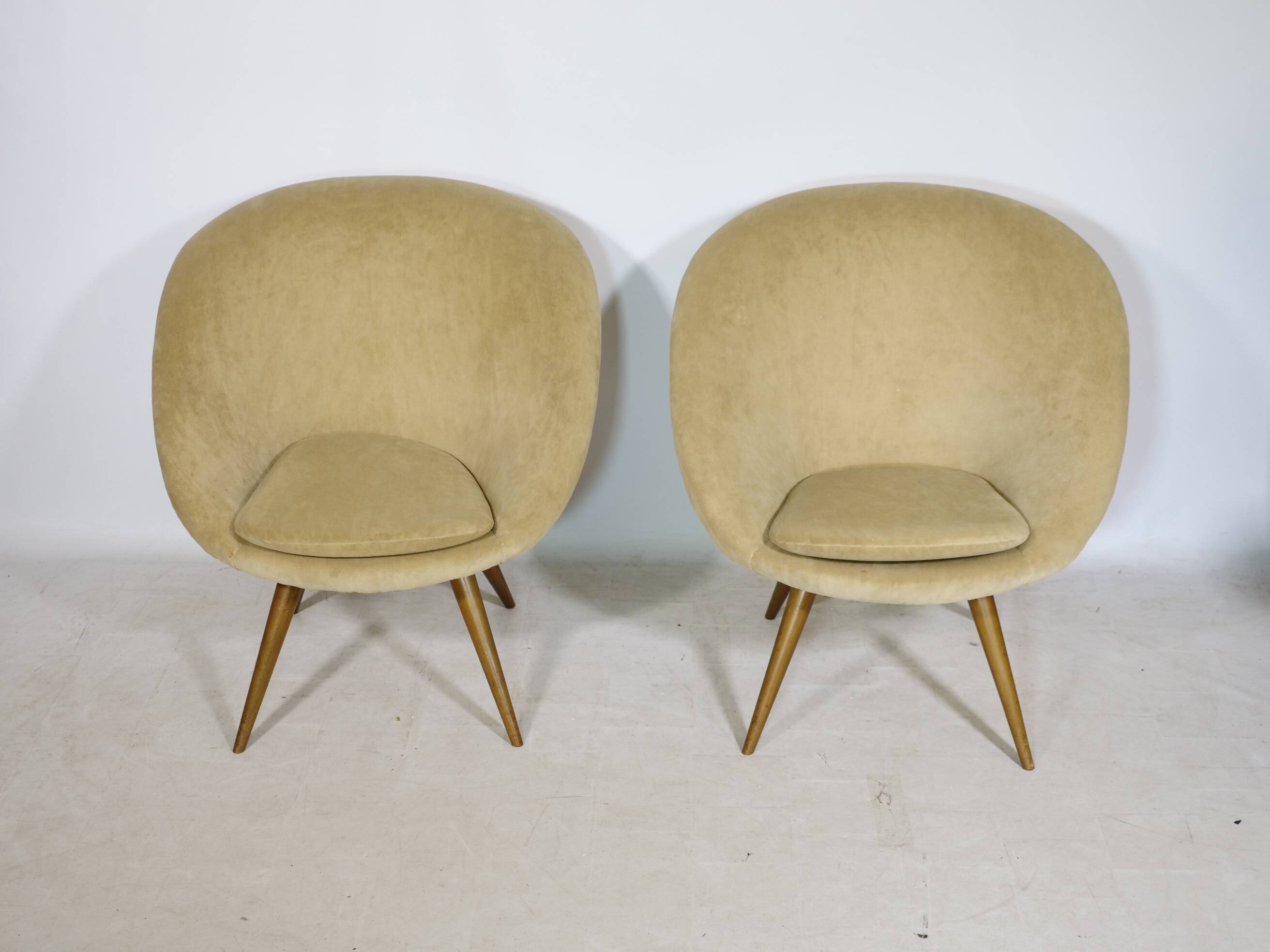 Mid-Century Shell Lounge Chairs in the Style of Jean Royère, Set of 2, 1950