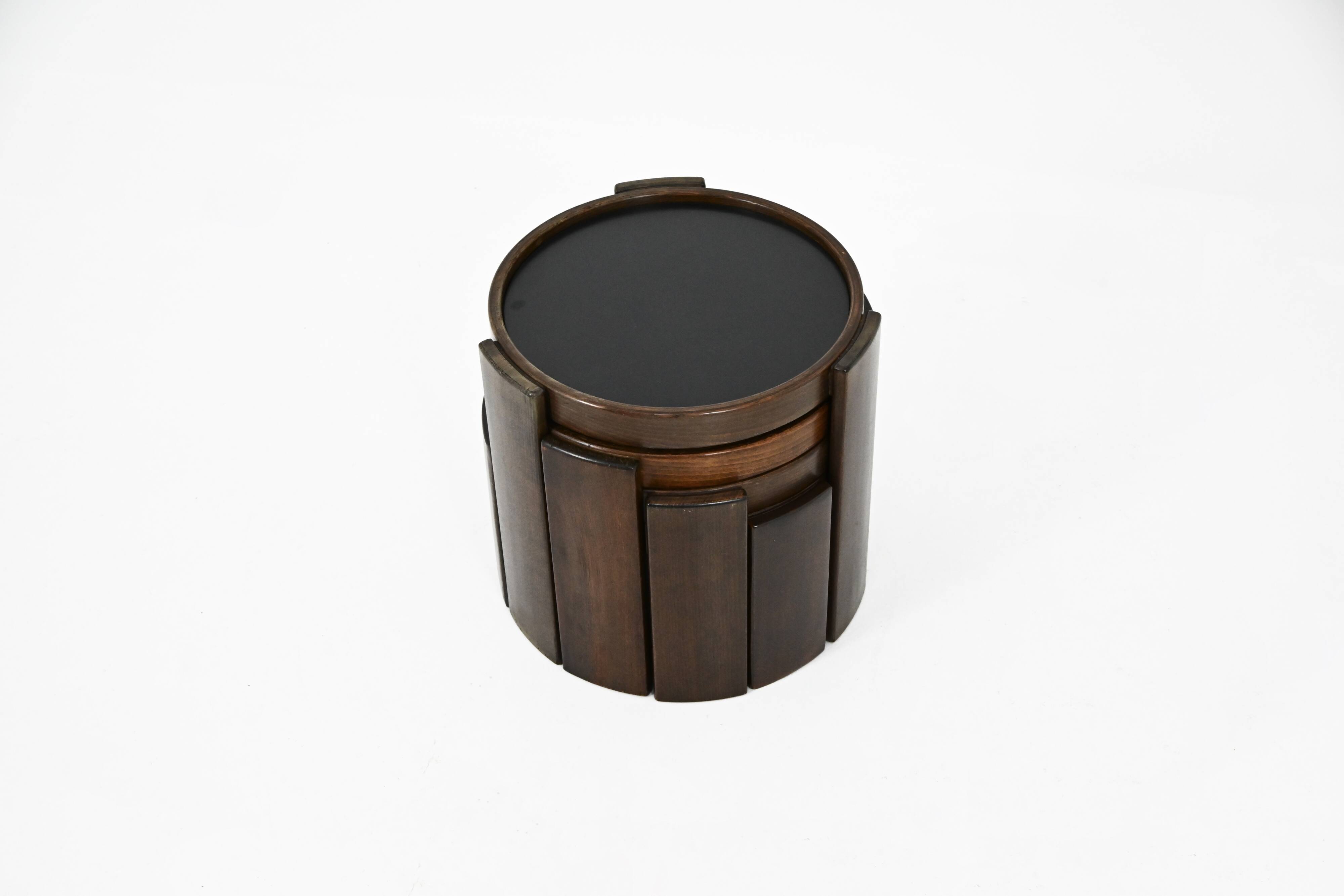 Nest tables model 780, created by Gianfranco Frattini for Cassina, year