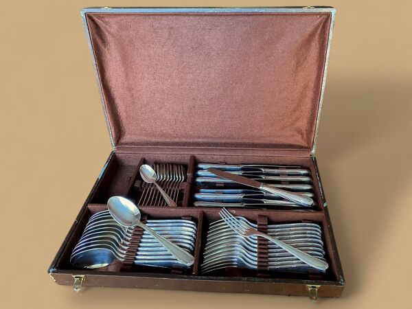 Ménagère Alfenide Christofle métal argenté - 48 pièces modèle Rubans