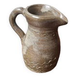 Petit vase en grès vintage signé