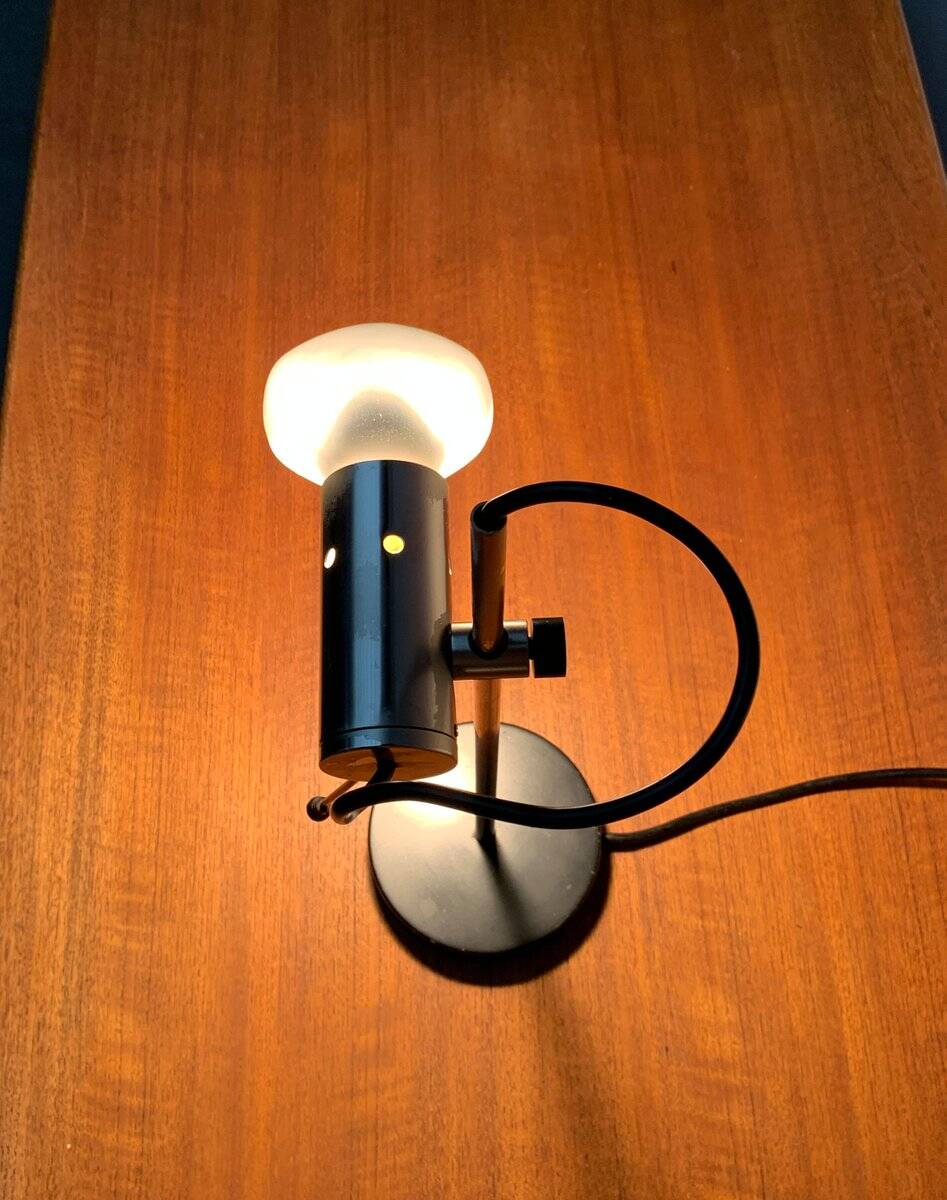 Italian table lamp model 251 from the mid-century by Tito Agnoli for Oluce, 1950s.