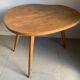 Table basse haricot tripode en chêne, années 50