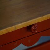 Scandinavian extendable table for writing or dining with a drawer, early 20th century.