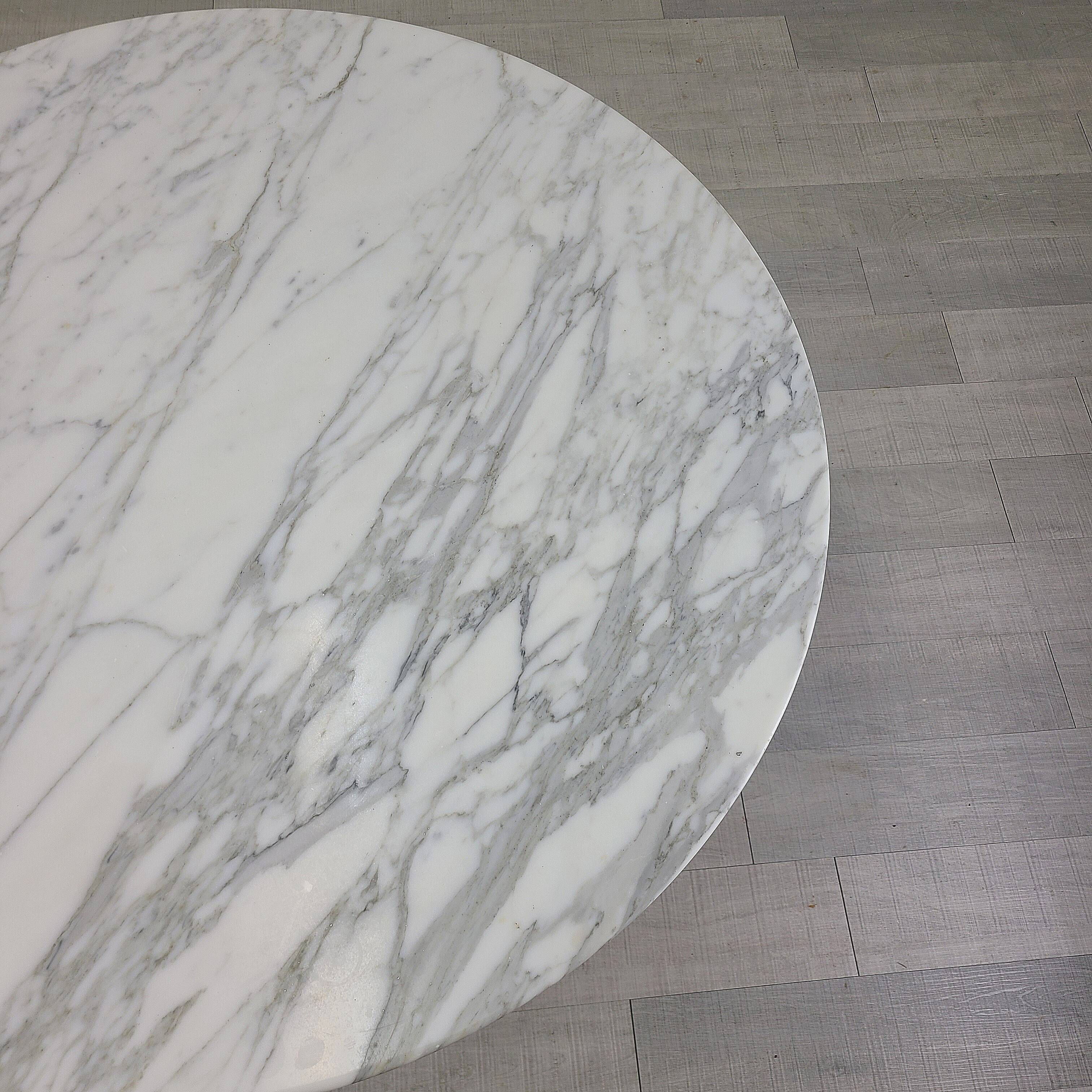 Knoll International Eero Saarinen dining table vintage 1970 marble