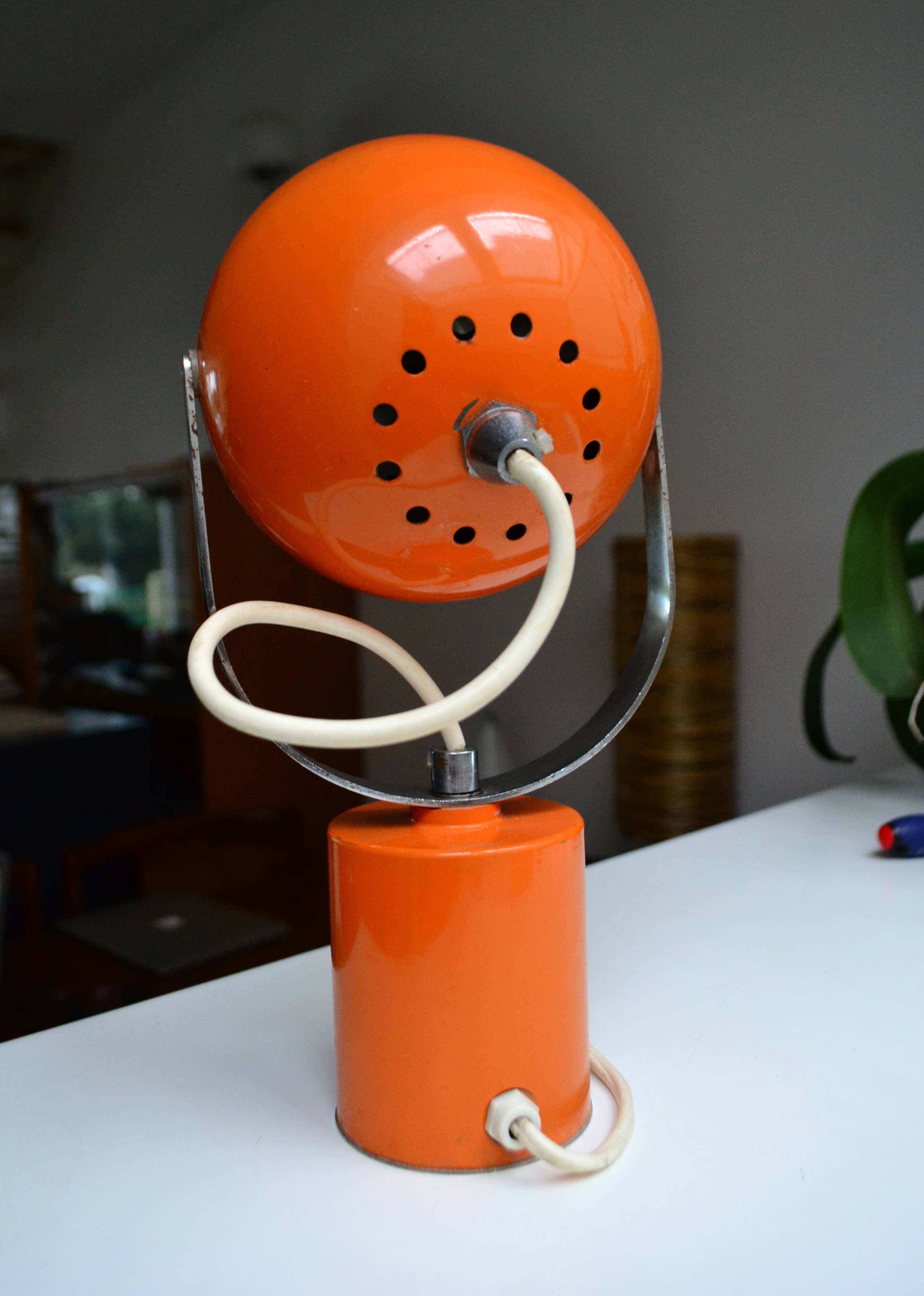 Eye ball lamp Goffredo Reggiani style 60s