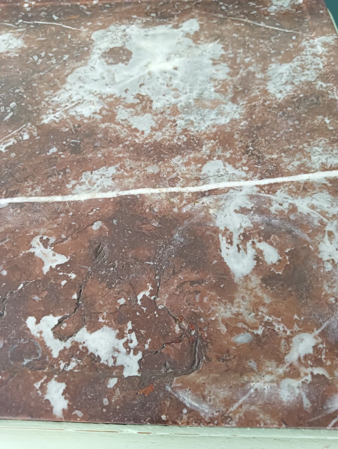 Chiffonnier revisited in almond green