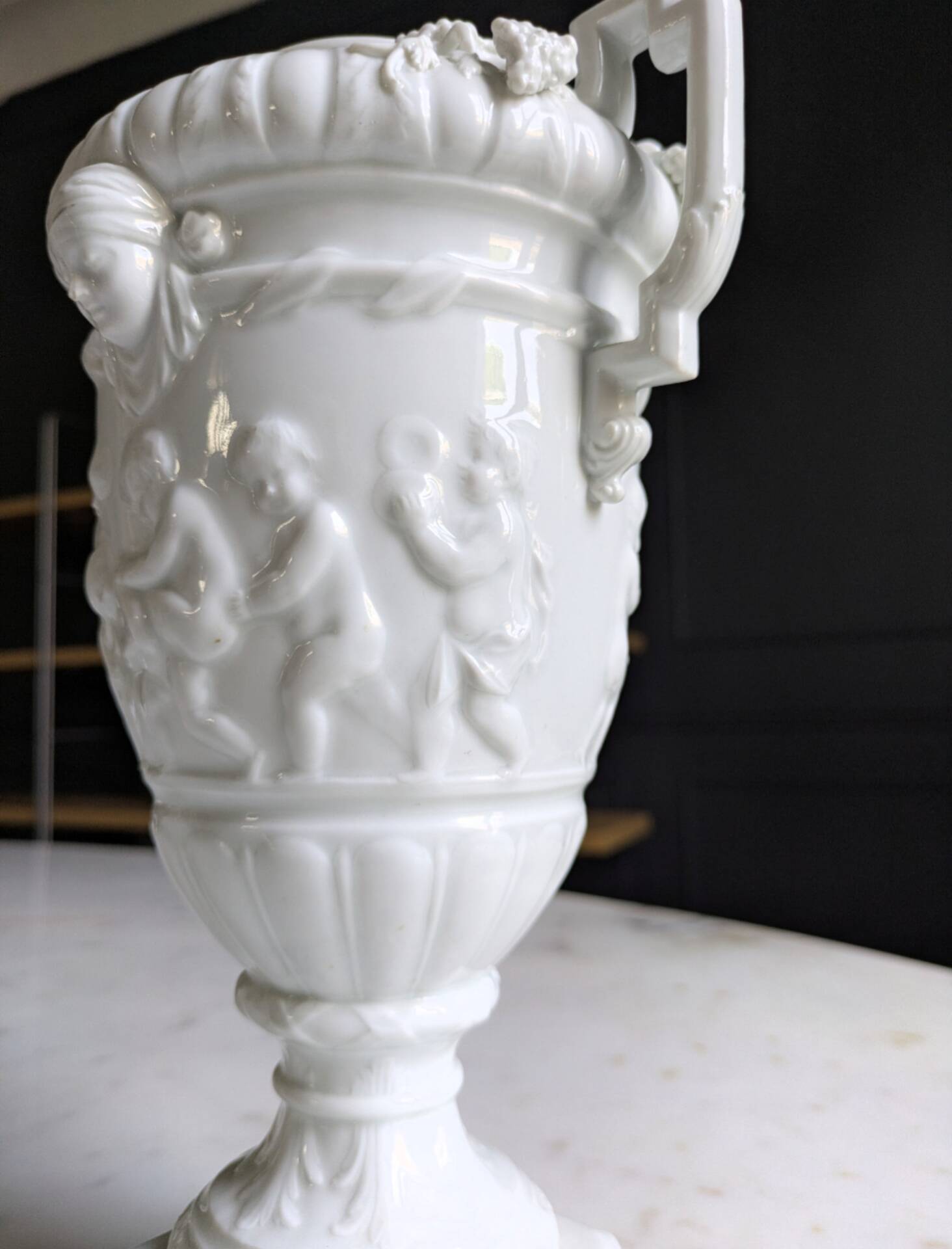 Ancient Médicis vase