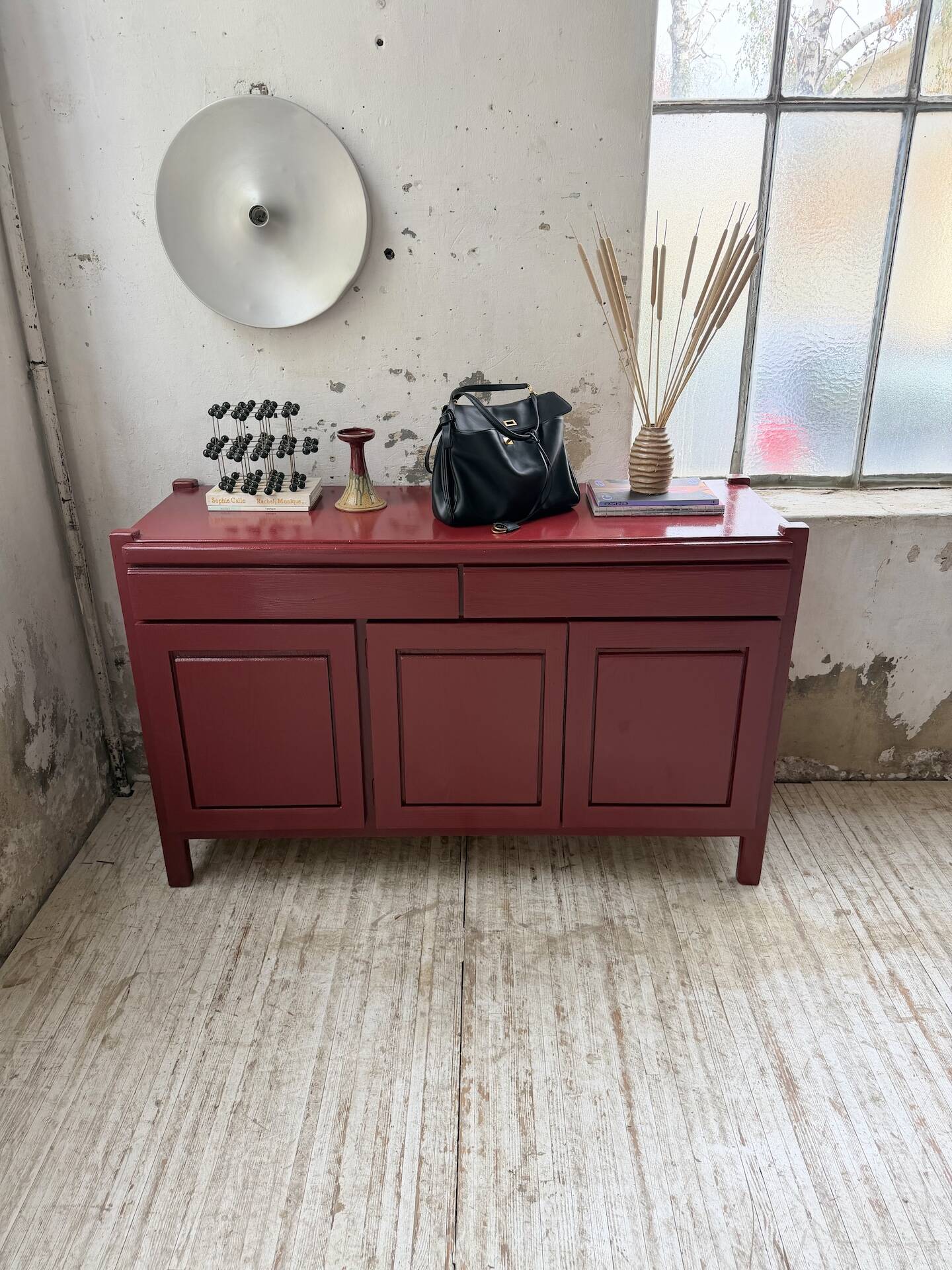 Red lacquered enfilade 1970 160cm