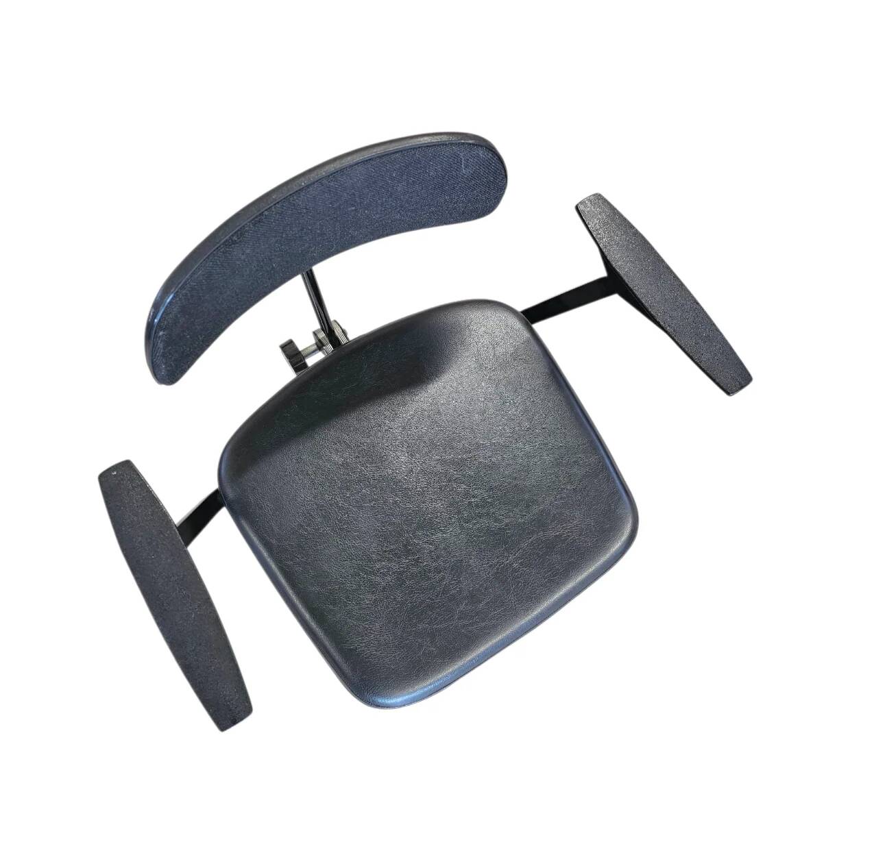 Mid-century desk chair by Friso Kramer for Ahrend de Cirkel / 1960s