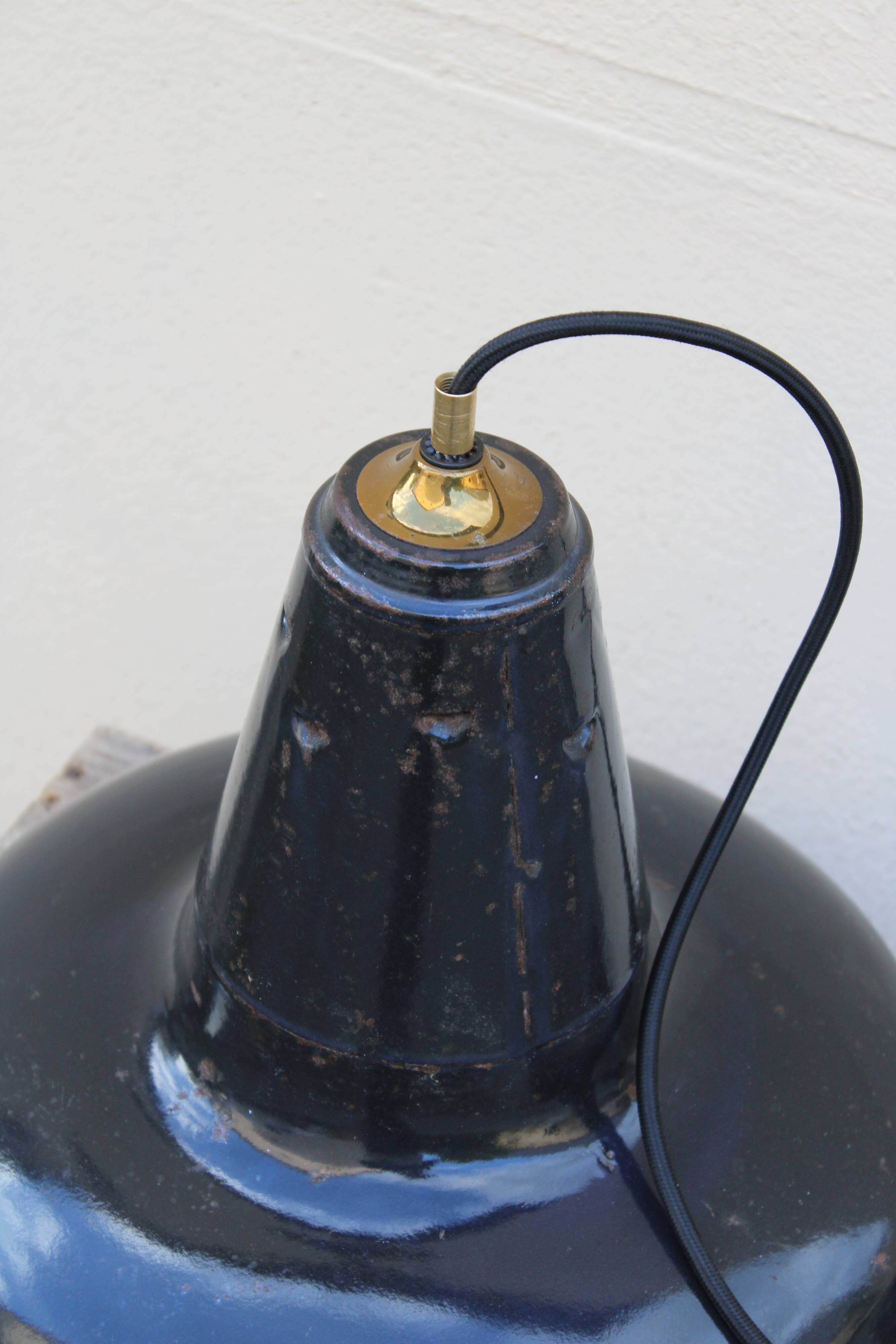XxL suspension enamelled industrial