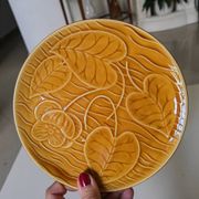7 Sarreguemines water lily plates