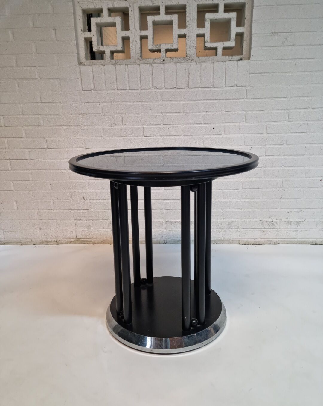 Table d'appoint fledermaus par Josef Hoffmann pour Wittmann