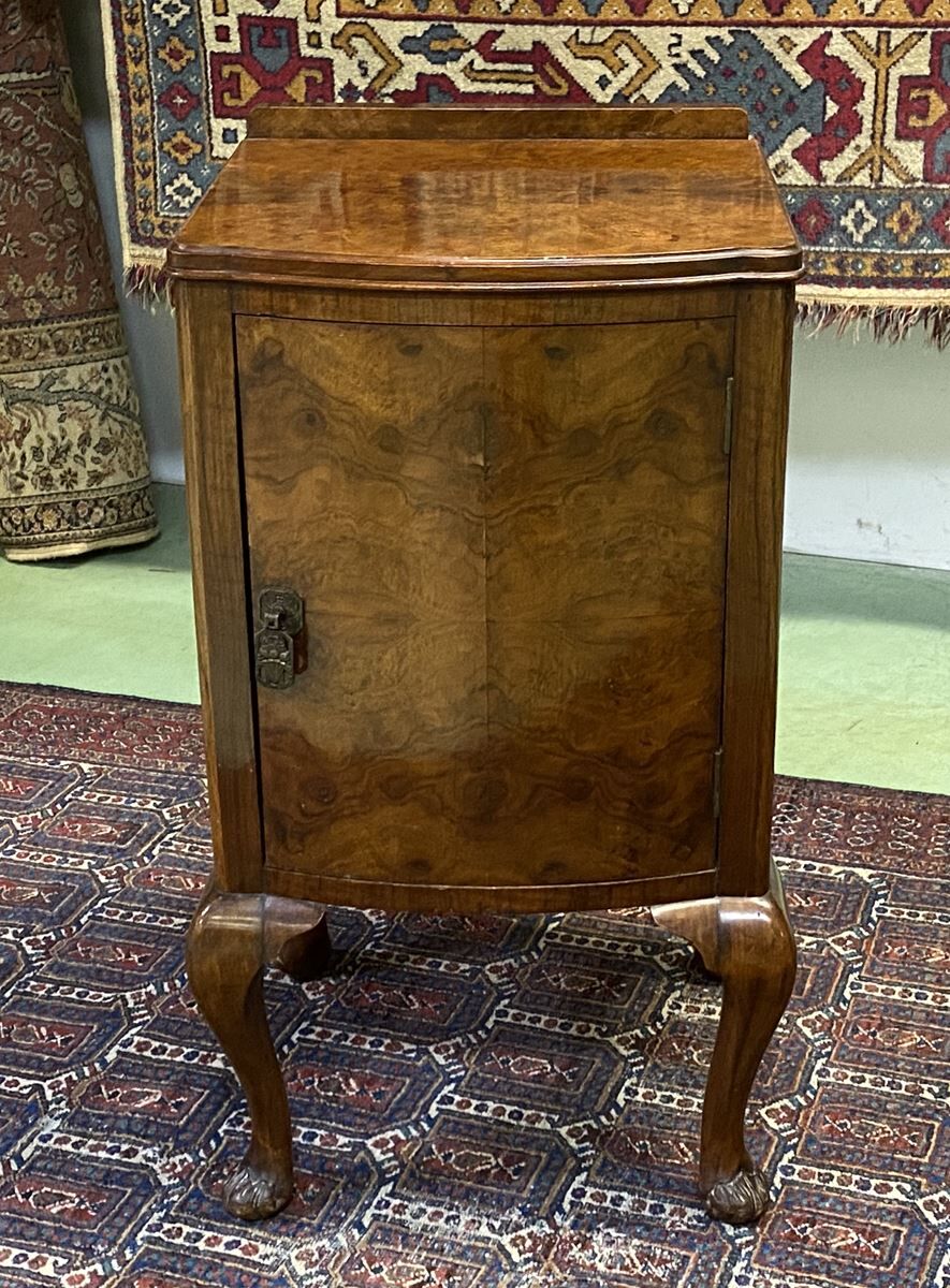 English art deco bedside in walnut magnifying glass