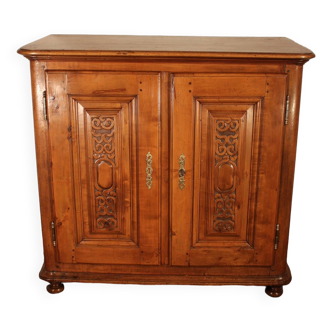 Small 18th century walnut sideboard