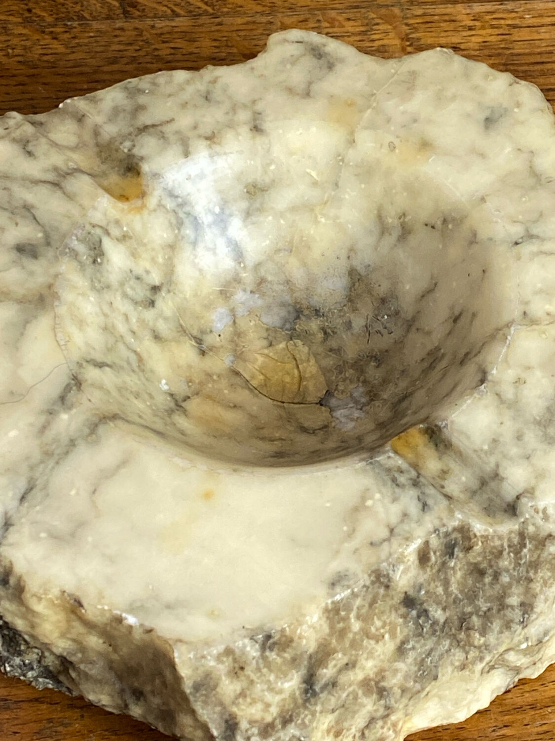 Cendrier en albâtre, Italie 