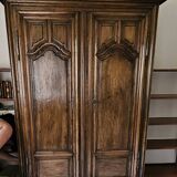 Old wardrobe with 3 shelves and small wardrobe
