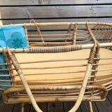 Wicker bassinet cradle