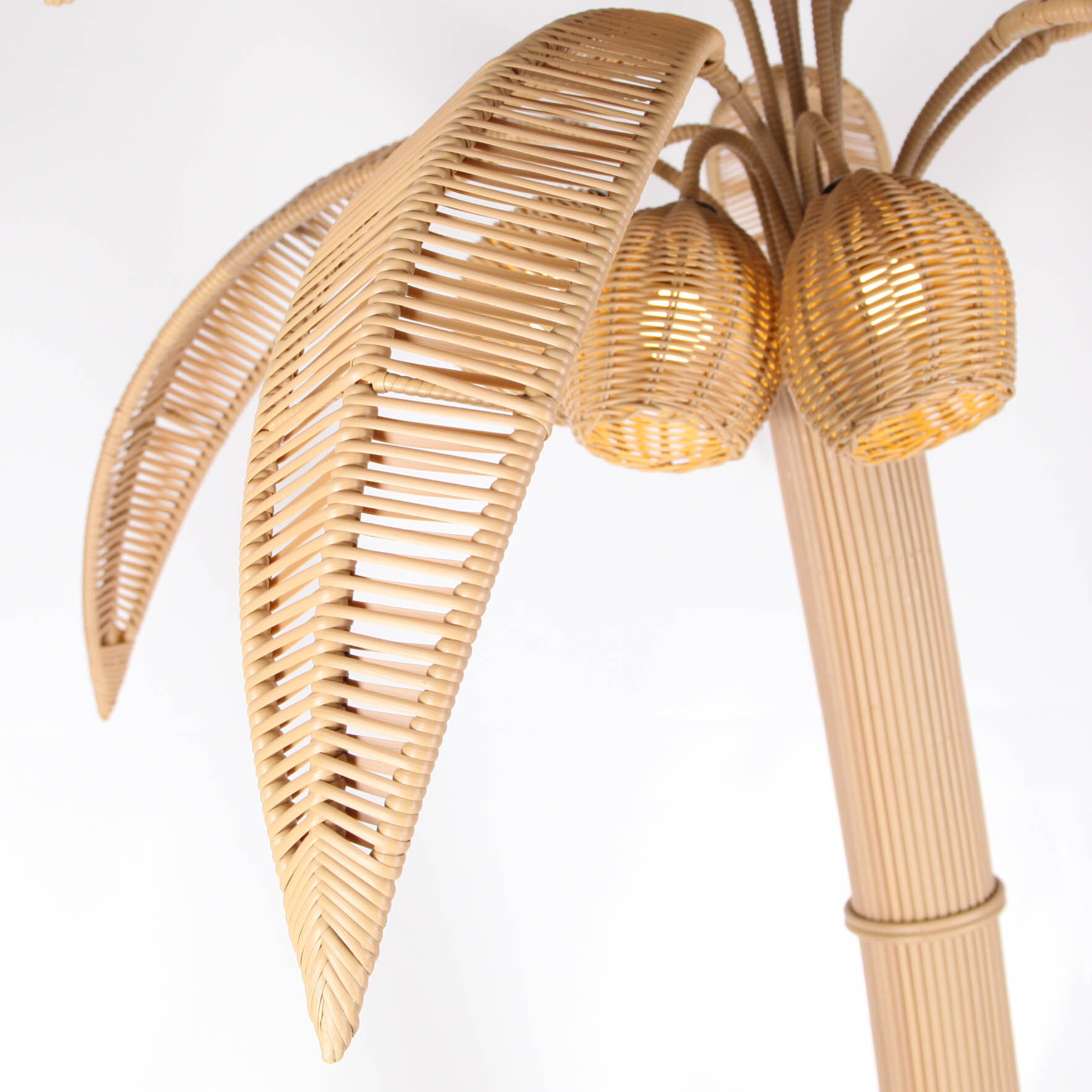 Synthetic rattan coconut tree floor lamp for outdoor use