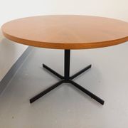 Grande table basse ronde style scandinave vintage modulable en table