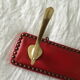 Porte-manteau vintage 1950 skaï et laiton 3 patères