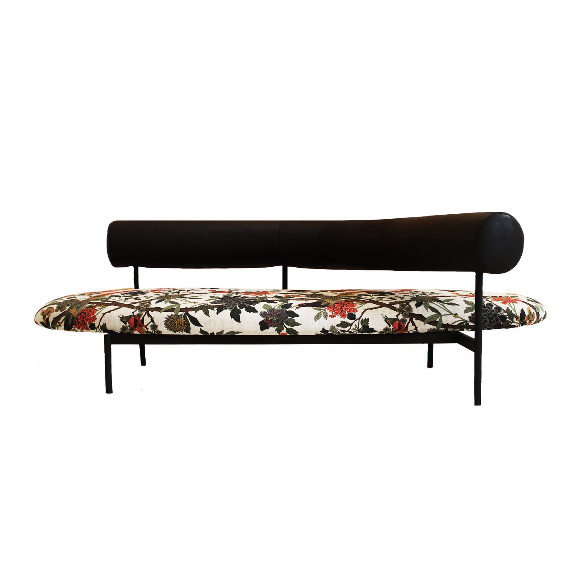 M.O.R. sofa designed by Javier Mariscal and Pepe Cortés for Akaba in 1986.