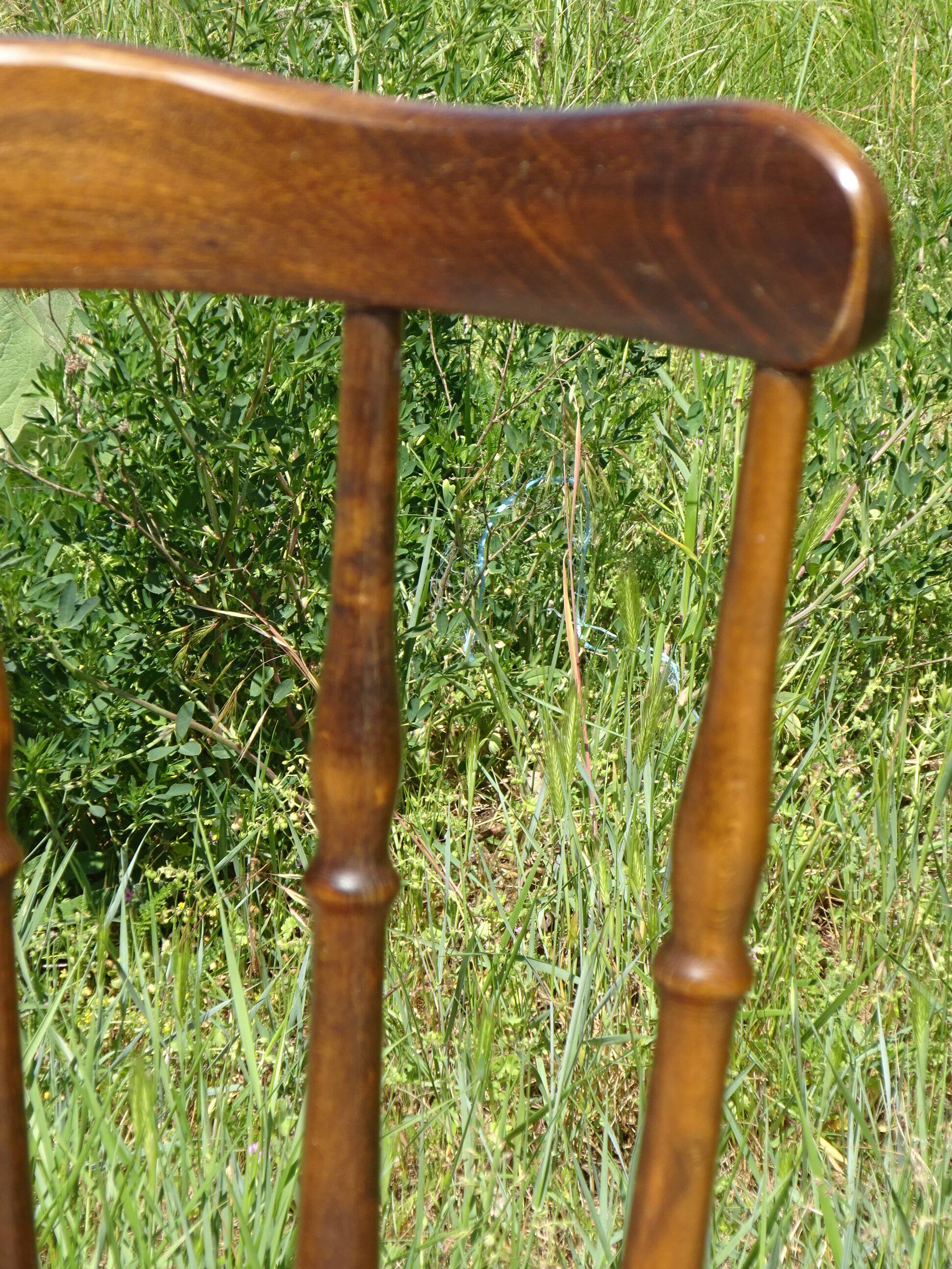 Chairs with splayed legs, vintage models