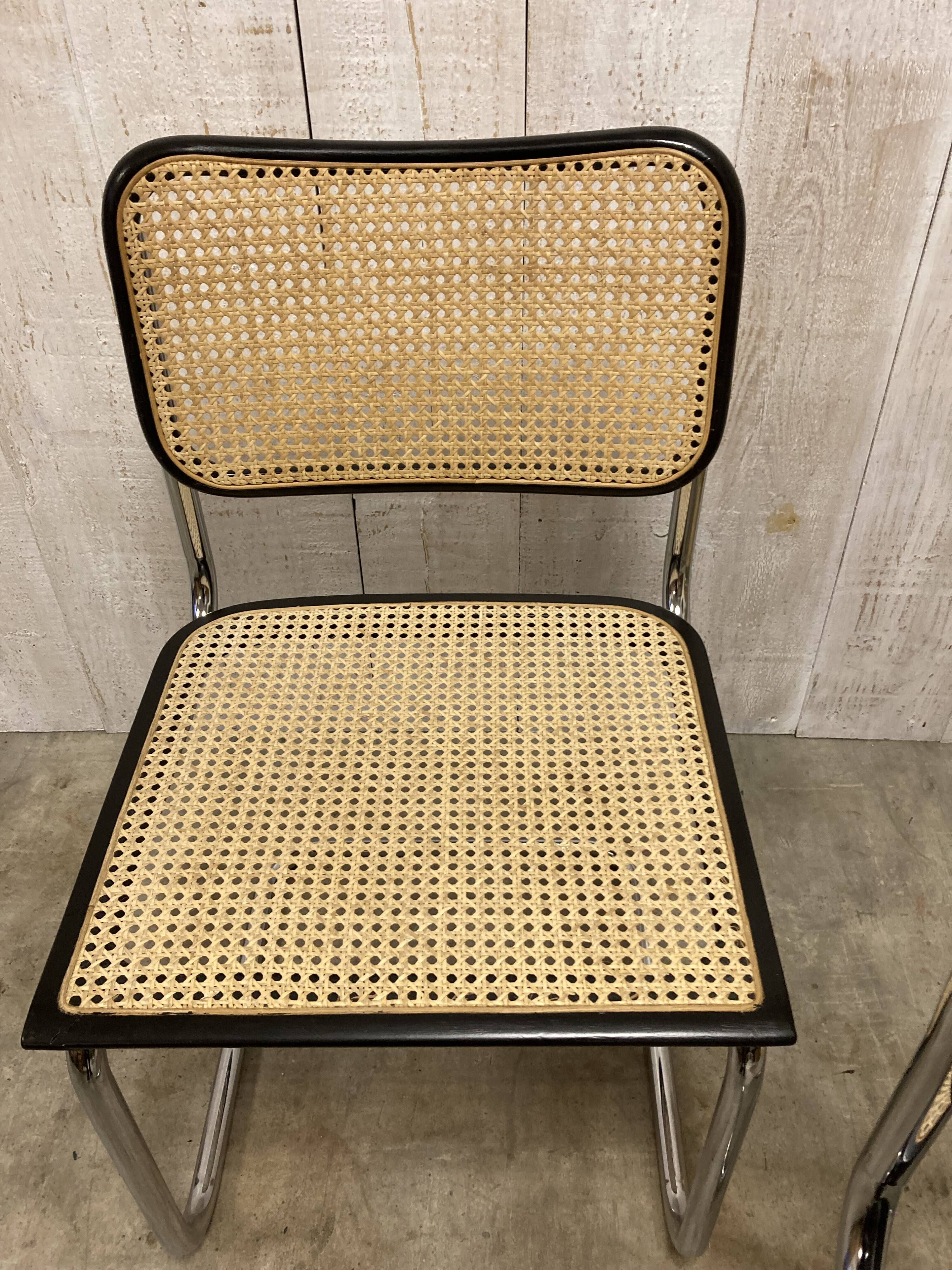 Pair of chairs B32 Breuer