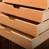 Armoire danoise à porte tambour en teck des années 1950