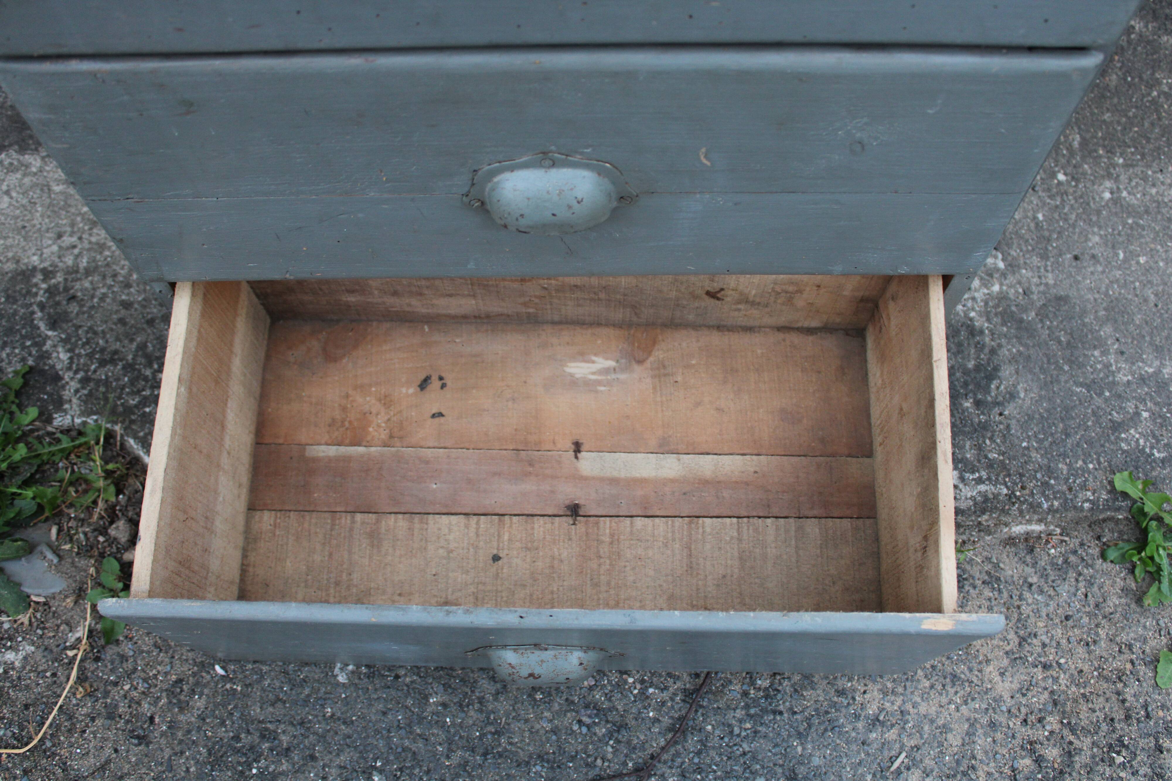 Furniture from craft to drawers