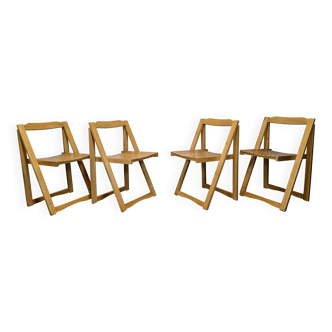 Set of 4 vintage beech folding chairs