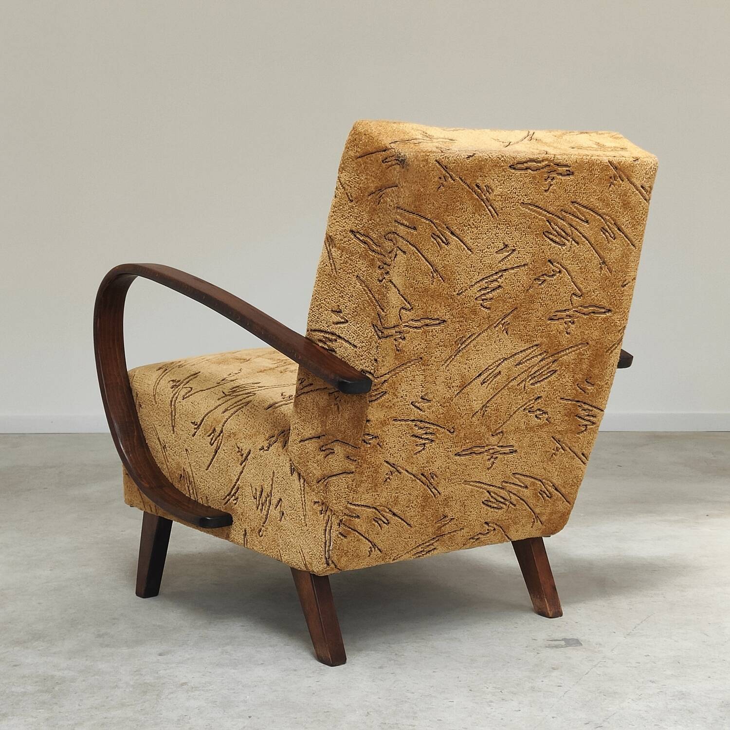 Pair of Art Deco armchairs H410 Type C by Jindrich Halabala for UP Zavody