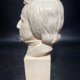 Man's face in plaster