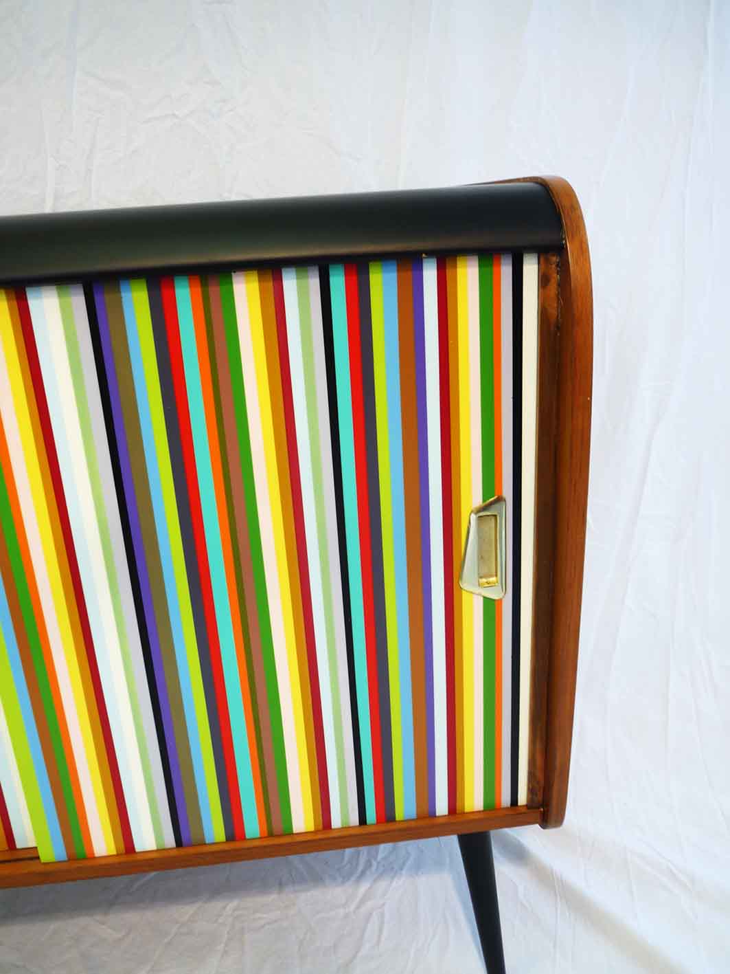 Vintage chest of drawers 2 sliding doors
