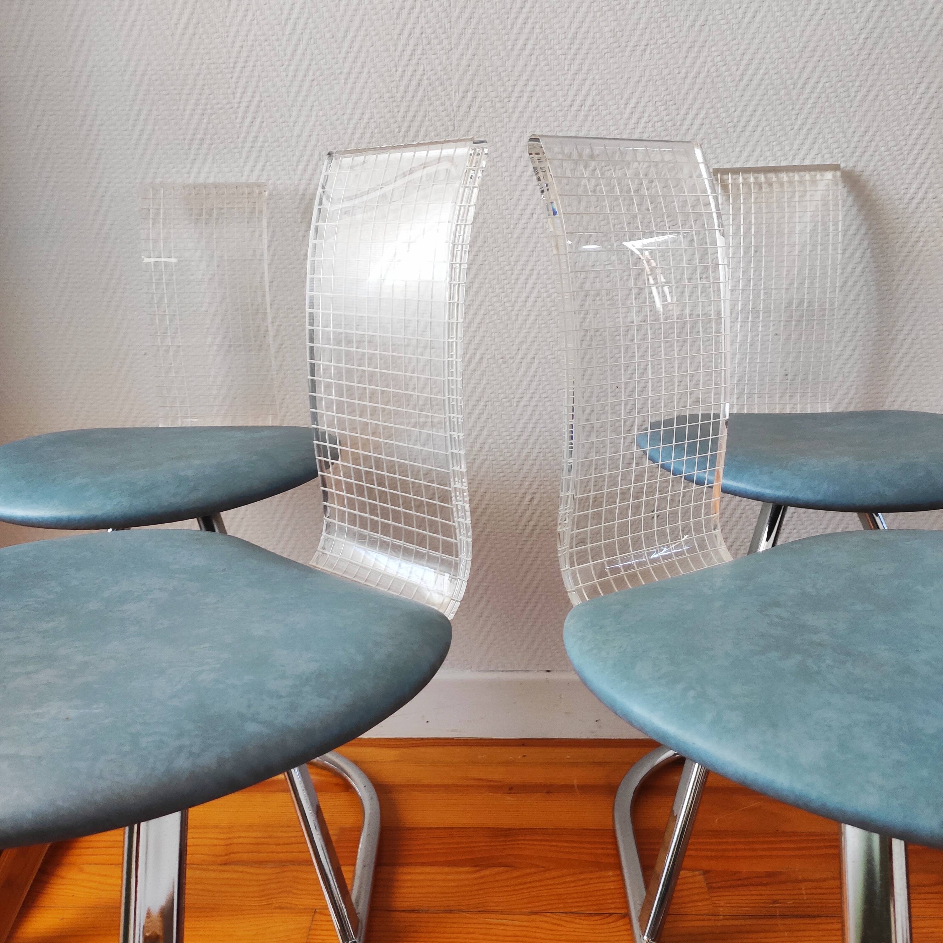 4 vintage French chairs Mirima