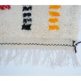Colorful Berber carpet 279 x 148cm