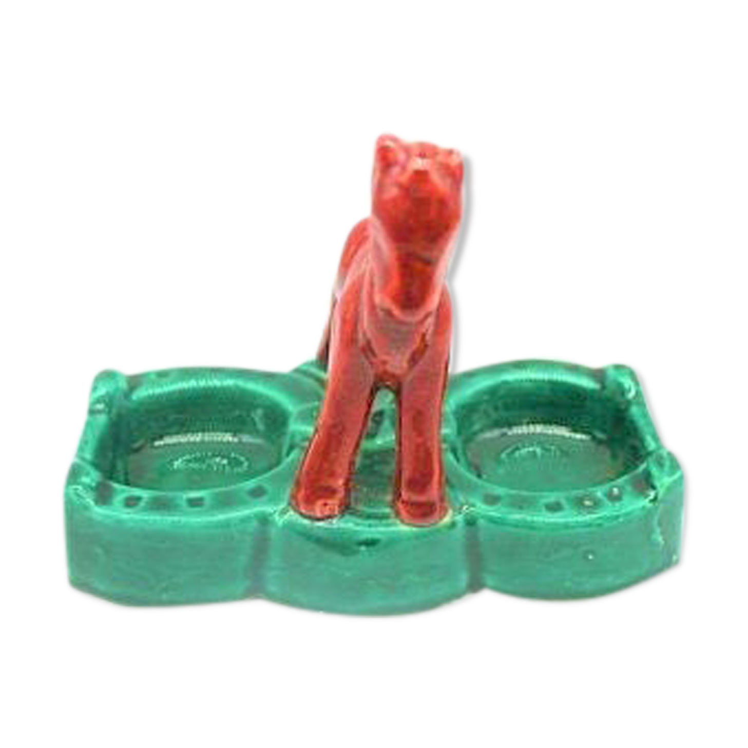 Salt and pepper shaker horse slurry