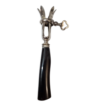 Pince à gigot manche en corne art deco