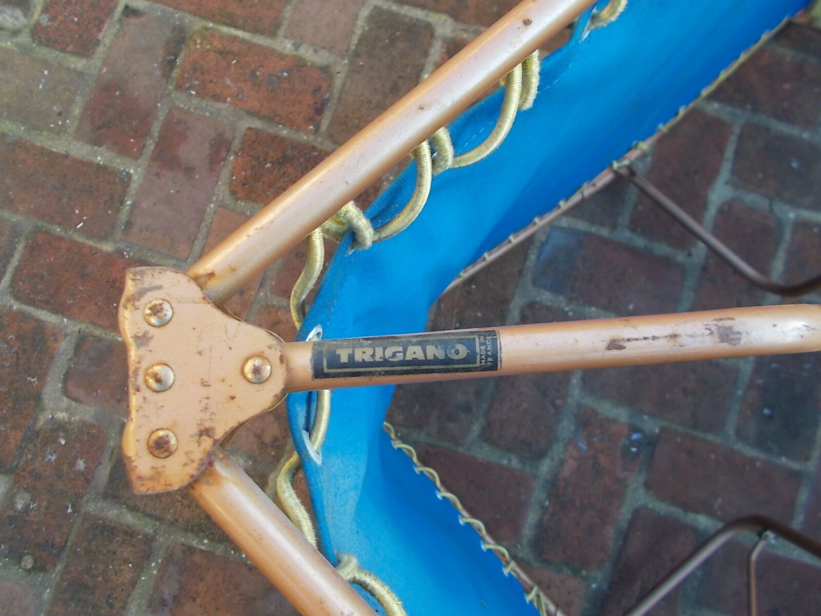 Vintage camp bed trigano