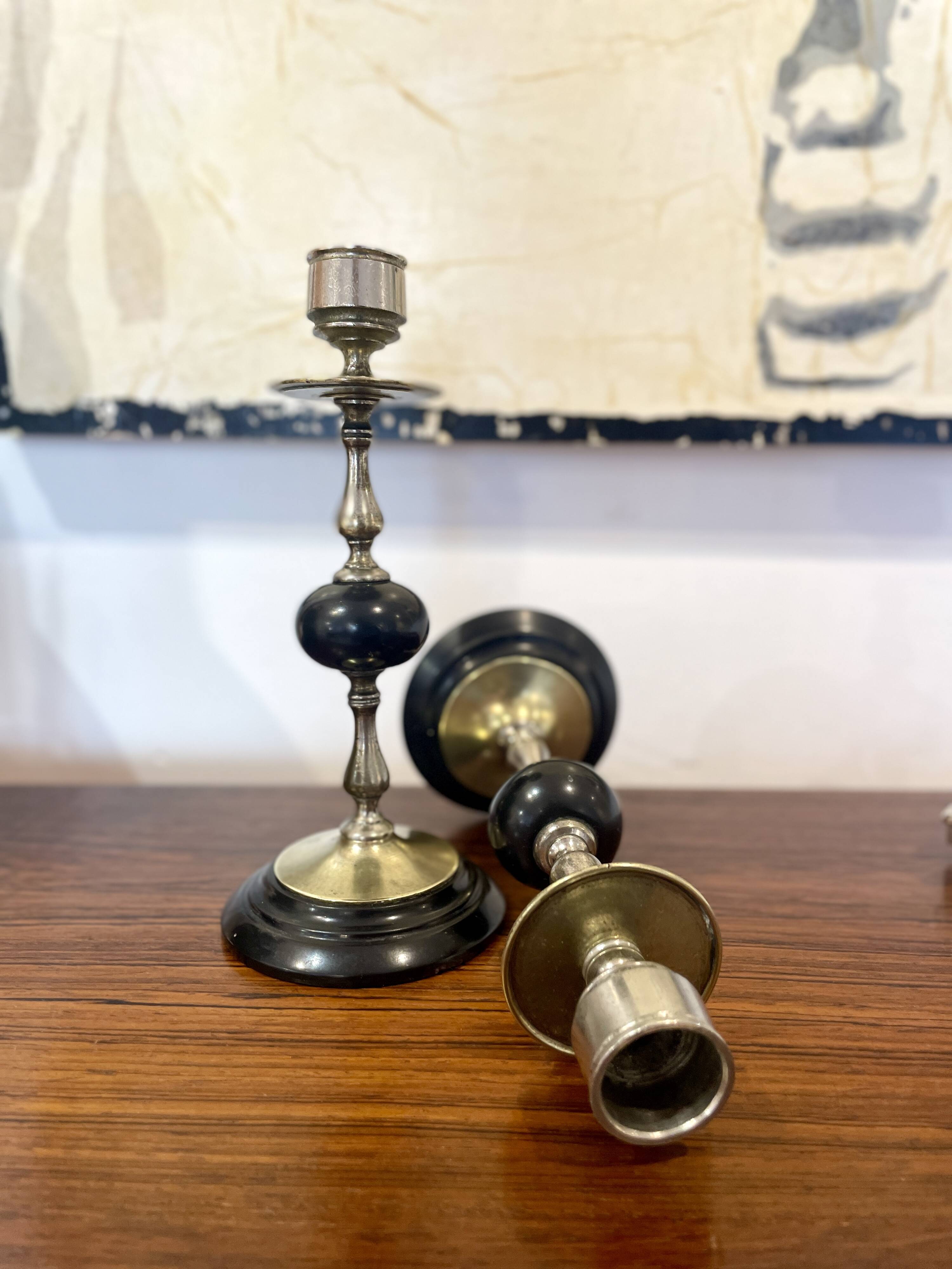 Pair of Napoleon III candlesticks in brass and black marble.