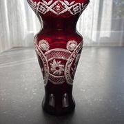 Vase en cristal rubis