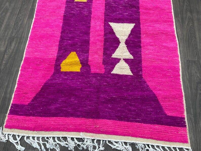 Handmade Beni Ouraine rug, size 150 x 250 cm