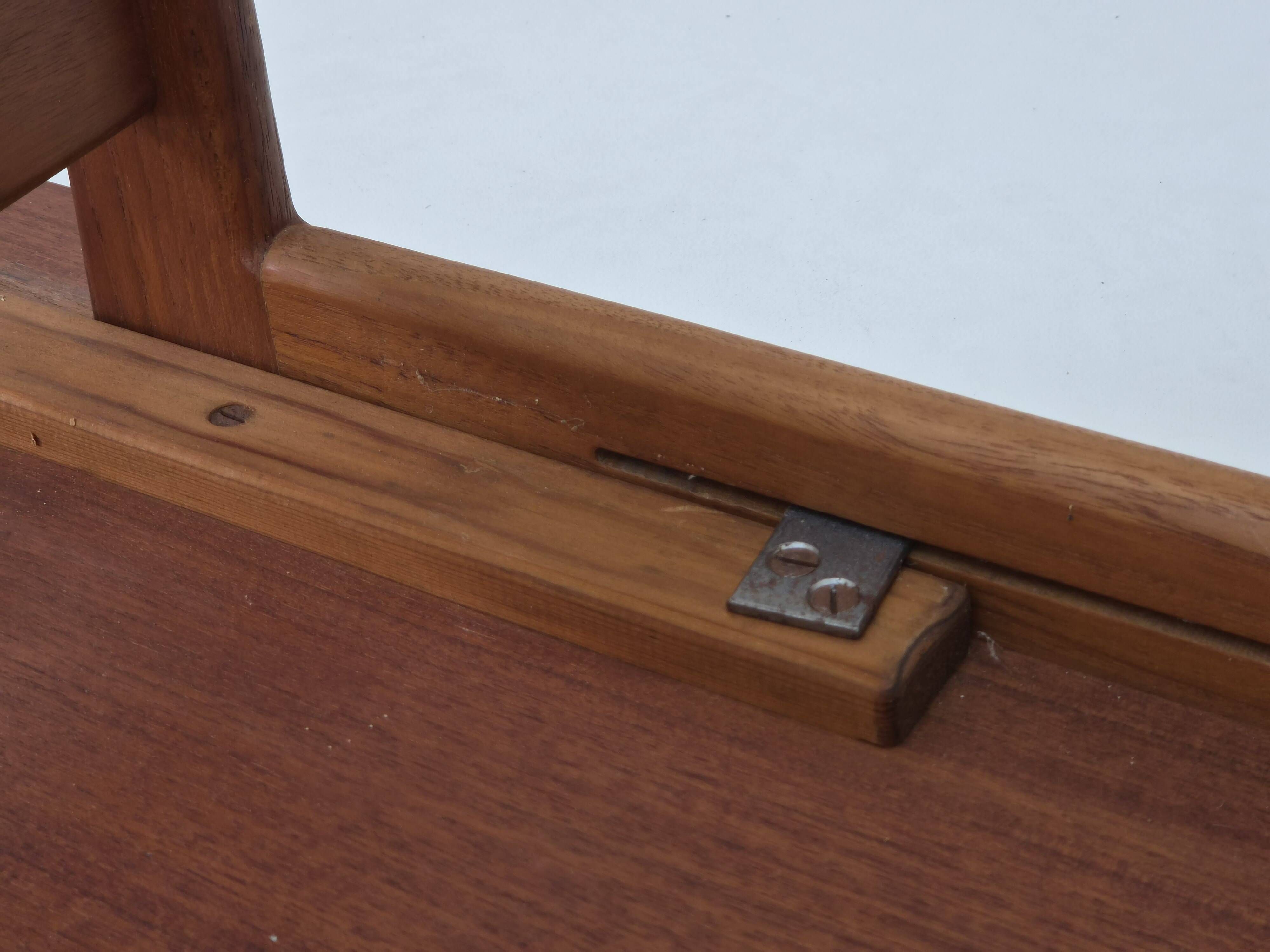Table basse extensible en teck danois modèle PJ 56B par Grete Jalk, années 1960.